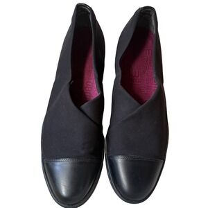 Munro Grey & Black Plain Loafers Flats Comfort Shoes‎ cross cross design 7.5